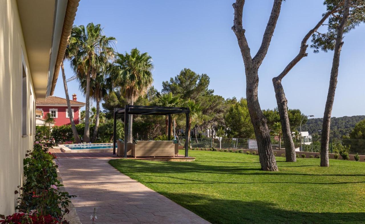 Luxurious Villa Sol De Mallorca Exterior photo
