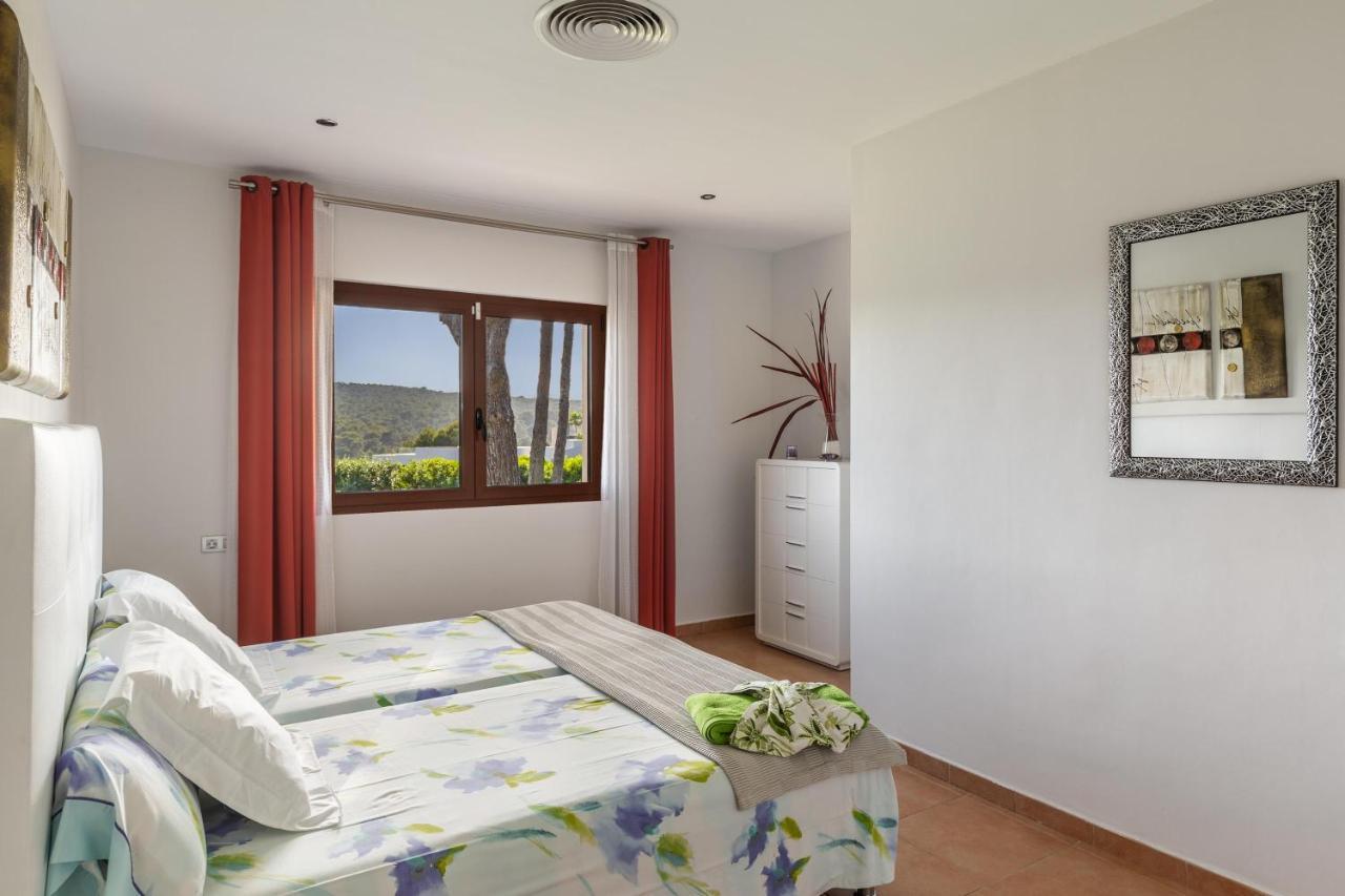 Luxurious Villa Sol De Mallorca Exterior photo