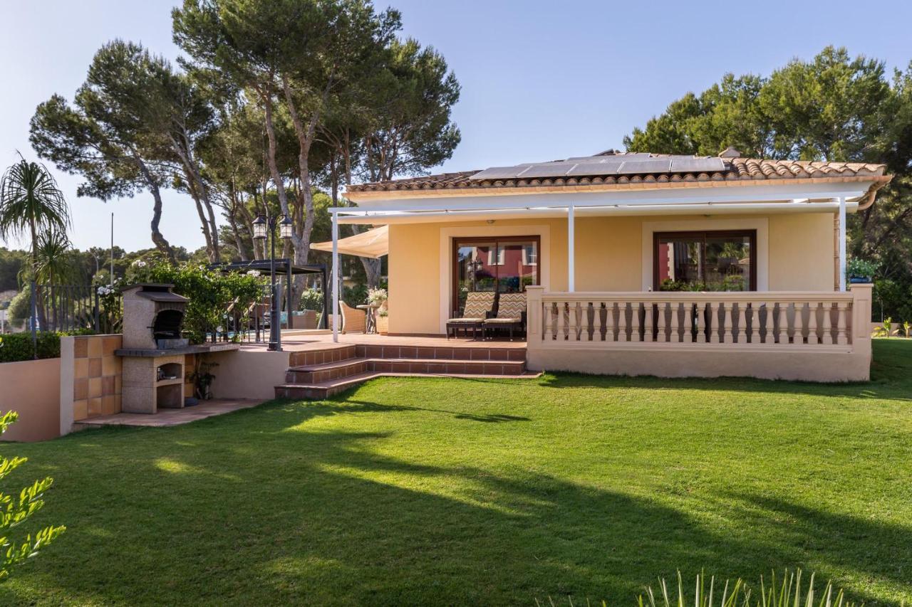 Luxurious Villa Sol De Mallorca Exterior photo
